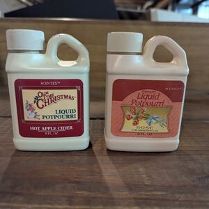 Lot Of 2 Vintage 1990 Scentex Liquid Potpourri 8 Oz Each, Hot Apple Cider & Rose